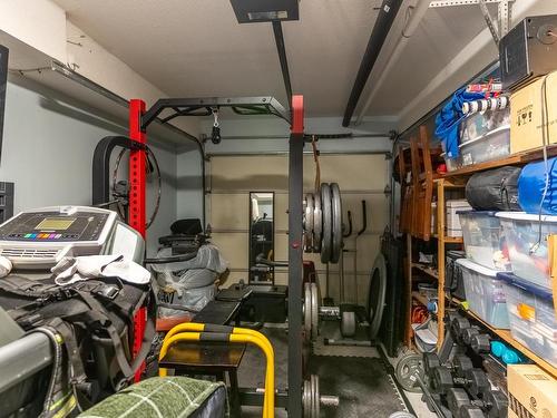 24-2050 Qu'Appelle Blvd, Kamloops, BC - Indoor Photo Showing Garage