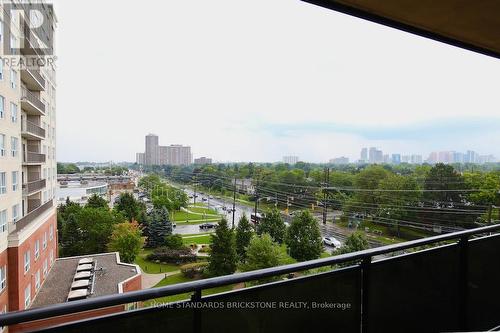 704 - 520 Steeles Avenue W, Vaughan, ON - Outdoor With Balcony With View