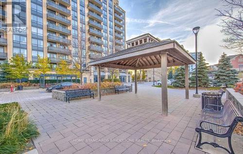 704 - 520 Steeles Avenue W, Vaughan, ON - Outdoor With Balcony