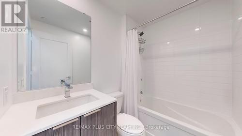 205 - 70 Annie Craig Drive W, Toronto (Mimico), ON - Indoor Photo Showing Bathroom