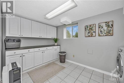 1032 William Mooney Road, Carp, ON - Indoor Photo Showing Laundry Room