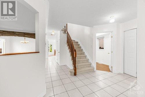 14 Craighall Circle, Ottawa, ON - Indoor Photo Showing Other Room