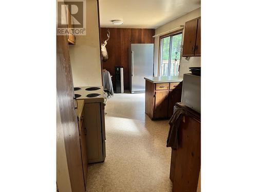 639 Marsh Road, Quesnel, BC - Indoor Photo Showing Kitchen