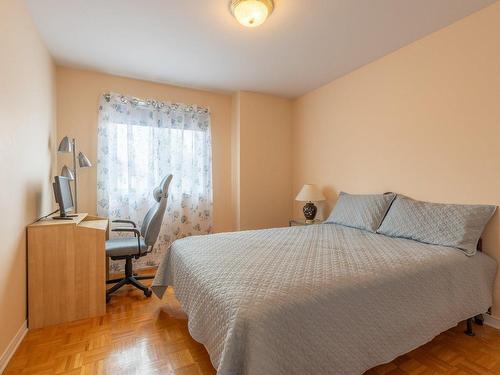 Chambre Ã Â coucher - 1 Rue Allard, Kirkland, QC - Indoor Photo Showing Bedroom