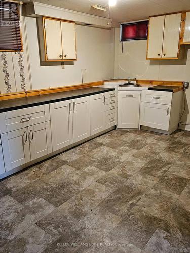 171 King Lane, Norfolk (Simcoe), ON - Indoor Photo Showing Kitchen