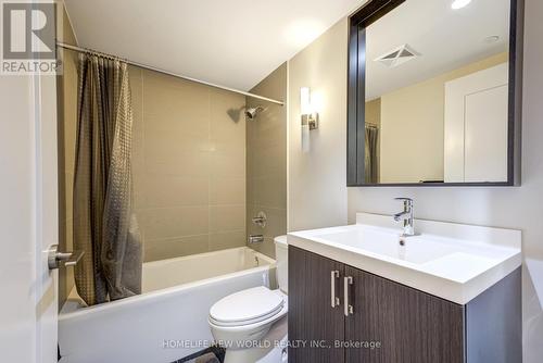 1002 - 18 Graydon Hall Drive, Toronto (Parkwoods-Donalda), ON - Indoor Photo Showing Bathroom