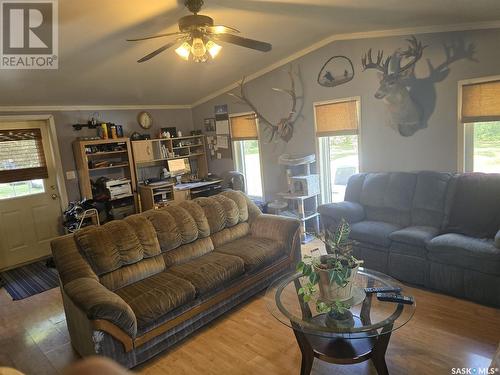 Eskra Acreage, Elfros Rm No. 307, SK - Indoor Photo Showing Living Room