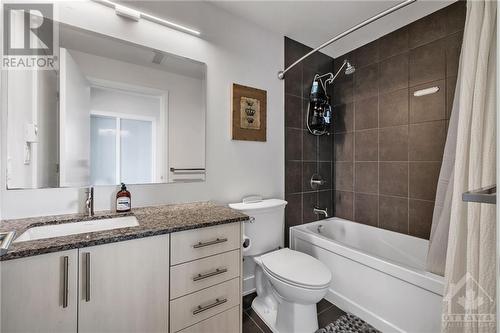 1035 Bank Street Unit#705, Ottawa, ON - Indoor Photo Showing Bathroom