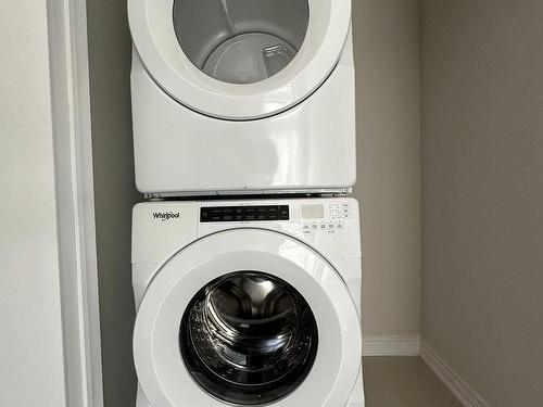 23 Folcroft St, Brampton, ON - Indoor Photo Showing Laundry Room