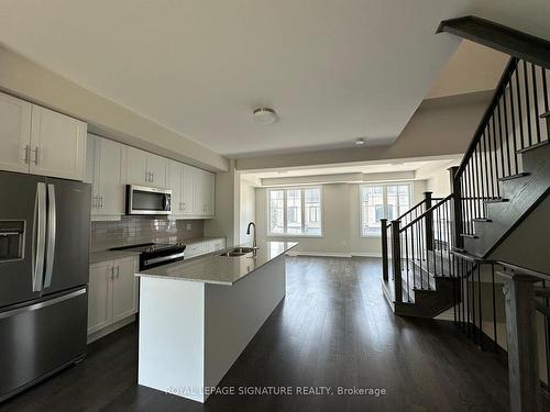 13 Folcroft St, Brampton, ON - Indoor Photo Showing Kitchen With Stainless Steel Kitchen With Double Sink With Upgraded Kitchen