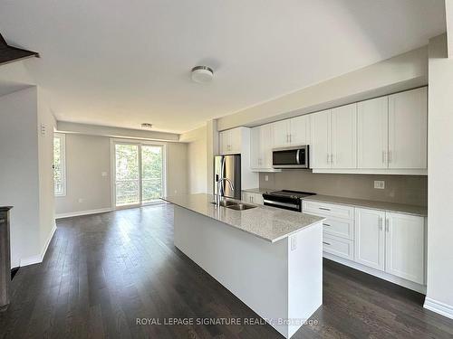 13 Folcroft St, Brampton, ON - Indoor Photo Showing Kitchen With Stainless Steel Kitchen With Double Sink