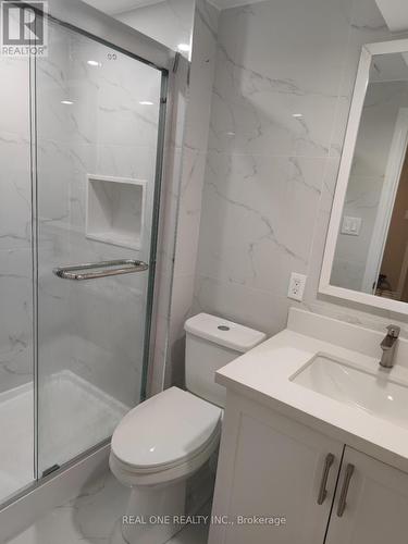 Bsmt B - 83 Marion Crescent, Markham (Raymerville), ON - Indoor Photo Showing Bathroom