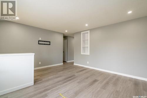 55 Thomson Avenue, Regina, SK - Indoor