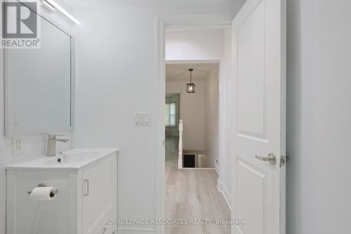 140 Brownville Avenue, Toronto (Mount Dennis), ON - Indoor Photo Showing Bathroom