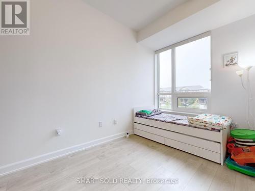 116 - 3200 William Coltson Avenue, Oakville, ON - Indoor Photo Showing Bedroom