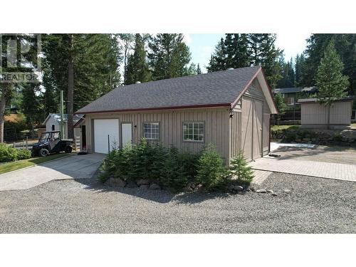 6329 Mulligan Drive, 100 Mile House, BC - Outdoor