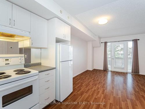 109-5100 Winston Churchill Blvd, Mississauga, ON - Indoor Photo Showing Kitchen