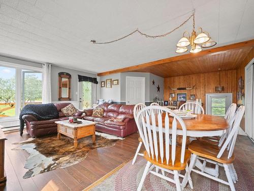 Dining room - 10188 Route 117 N., Rivière-Rouge, QC 