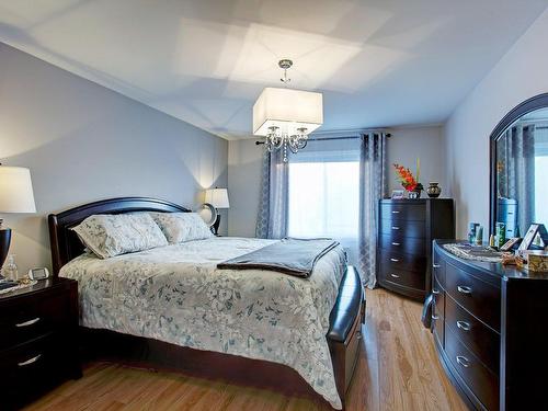 Master bedroom - 2073 Rue De Messine, Laval (Vimont), QC - Indoor Photo Showing Bedroom