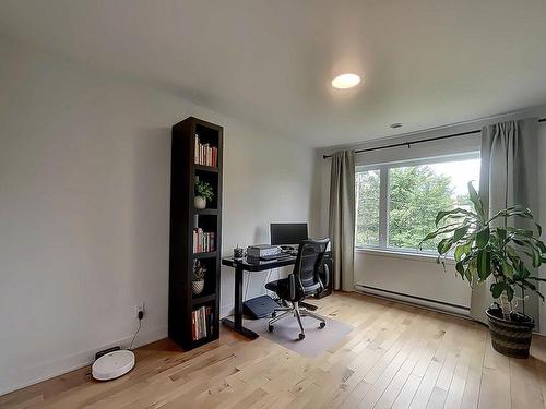 Bedroom - 468 Rue De Neptune, Marieville, QC - Indoor Photo Showing Office