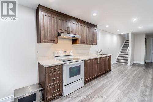 24 Herrick Drive, Brampton (Northwest Brampton), ON - Indoor Photo Showing Kitchen