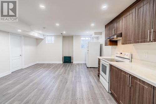 24 Herrick Drive, Brampton (Northwest Brampton), ON - Indoor Photo Showing Kitchen