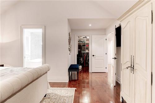 2214 Hampstead Road, Oakville, ON - Indoor