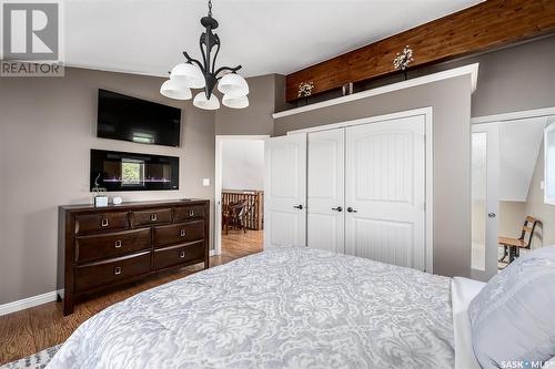 319 Tatanka Drive, Buffalo Pound Lake, SK - Indoor Photo Showing Bedroom