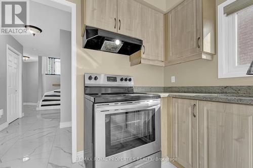 48 Zachary Drive, Brampton, ON - Indoor Photo Showing Kitchen