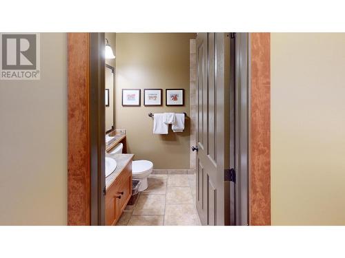 4559 Timberline Crescent Unit# 631C, Fernie, BC - Indoor Photo Showing Bathroom