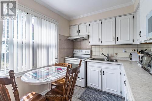 29 - 1050 Shawnmarr Road, Mississauga (Port Credit), ON - Indoor Photo Showing Kitchen With Double Sink