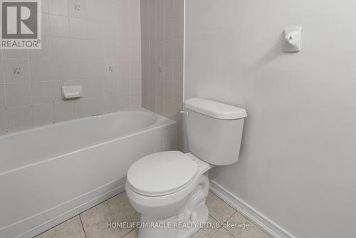 35 Harpreet Circle, Toronto (West Humber-Clairville), ON - Indoor Photo Showing Bathroom