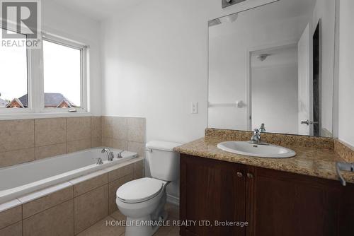 35 Harpreet Circle, Toronto (West Humber-Clairville), ON - Indoor Photo Showing Bathroom