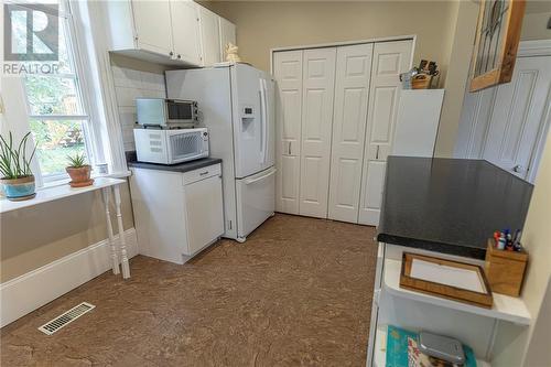 138 Jane Street, Eganville, ON - Indoor Photo Showing Kitchen