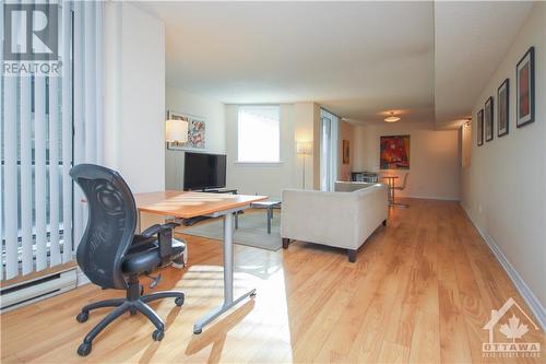 18 Nepean Street Unit#701, Ottawa, ON - Indoor Photo Showing Office