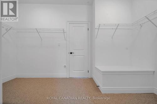 29 - 20 Lunar Crescent, Mississauga (Streetsville), ON - Indoor