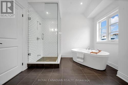 29 - 20 Lunar Crescent, Mississauga (Streetsville), ON - Indoor Photo Showing Bathroom