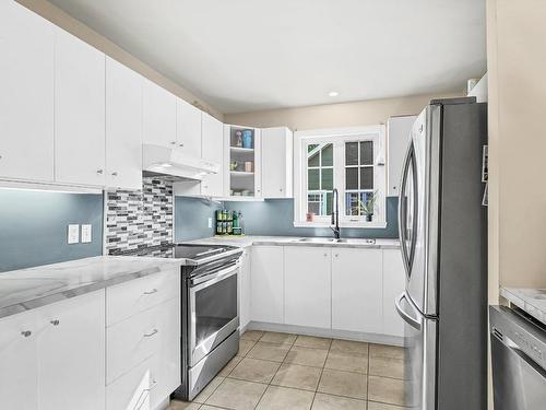 Kitchen - 165 Rue Notre-Dame, Saint-Armand, QC - Indoor Photo Showing Kitchen