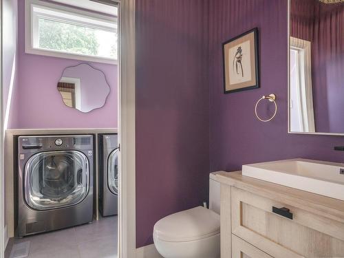 Salle d'eau - 95 Ch. Des Renards, Rigaud, QC - Indoor Photo Showing Laundry Room