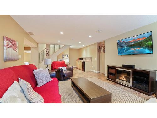 7340 Yoho Drive, Radium Hot Springs, BC - Indoor Photo Showing Living Room With Fireplace