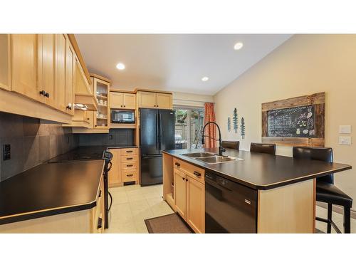 7340 Yoho Drive, Radium Hot Springs, BC - Indoor Photo Showing Kitchen With Double Sink