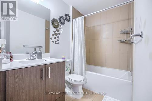 406 - 255 Village Green Square, Toronto (Agincourt South-Malvern West), ON - Indoor Photo Showing Bathroom