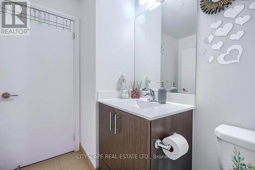 406 - 255 Village Green Square, Toronto (Agincourt South-Malvern West), ON - Indoor Photo Showing Bathroom