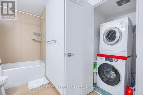 406 - 255 Village Green Square, Toronto (Agincourt South-Malvern West), ON - Indoor Photo Showing Laundry Room