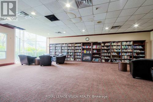 1911 - 5 Concorde Place, Toronto (Banbury-Don Mills), ON - Indoor Photo Showing Other Room