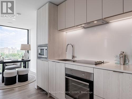 1002 - 86 Dundas Street E, Mississauga (Cooksville), ON - Indoor Photo Showing Kitchen With Double Sink