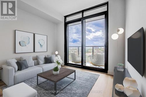 426 - 86 Dundas Street, Mississauga, ON - Indoor Photo Showing Living Room