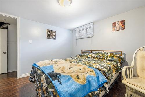 625 Tate Avenue, Hamilton, ON - Indoor Photo Showing Bedroom