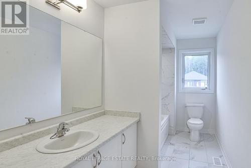 3176 Searidge Street, Severn (West Shore), ON - Indoor Photo Showing Bathroom