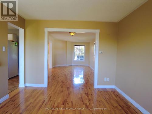 28 Lougheed Road, Barrie, ON - Indoor Photo Showing Other Room